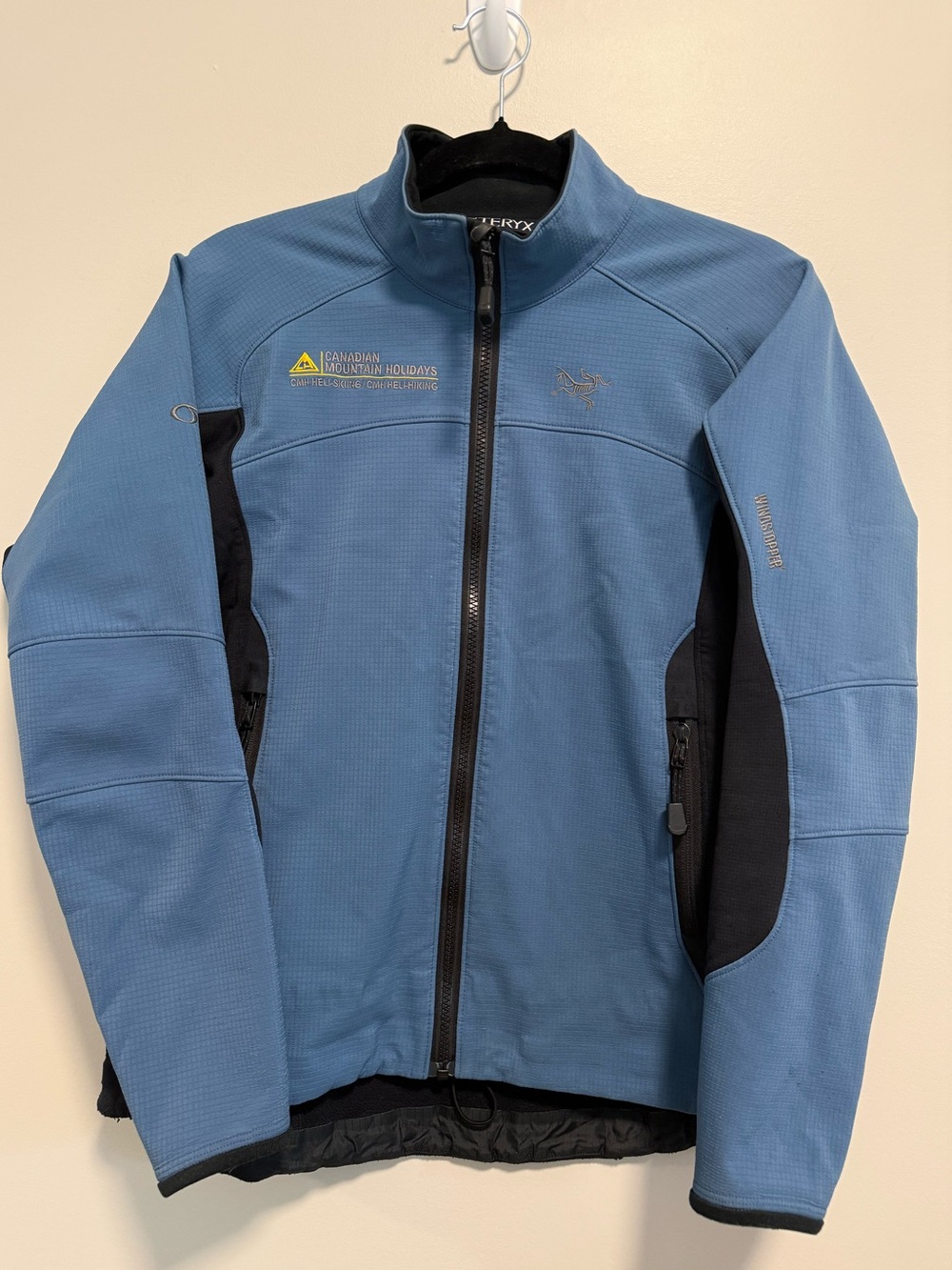 Vintage Arcteryx Sigma Lt Women's Medium CMH Heliski Badge